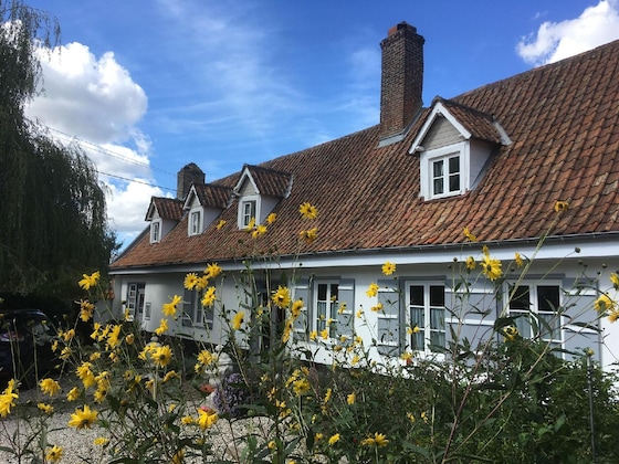 Gallery - Le Clos Dessyag