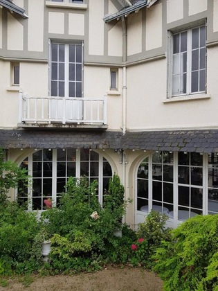 Gallery - Pavillon Bleu