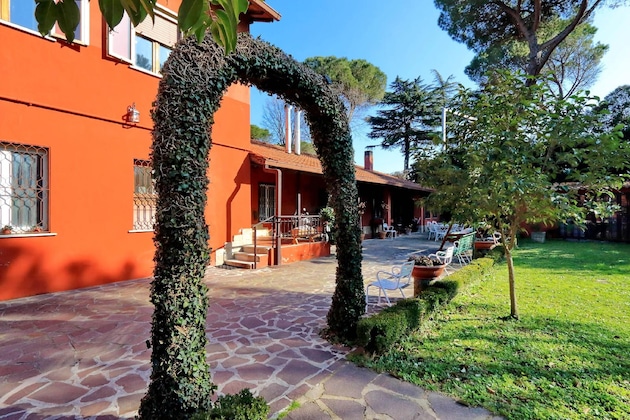 Gallery - Antico Platano