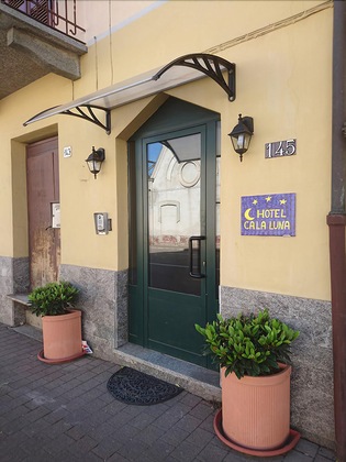 Gallery - Hotel Calaluna