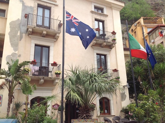 Gallery - Hotel Palazzo Krataiis