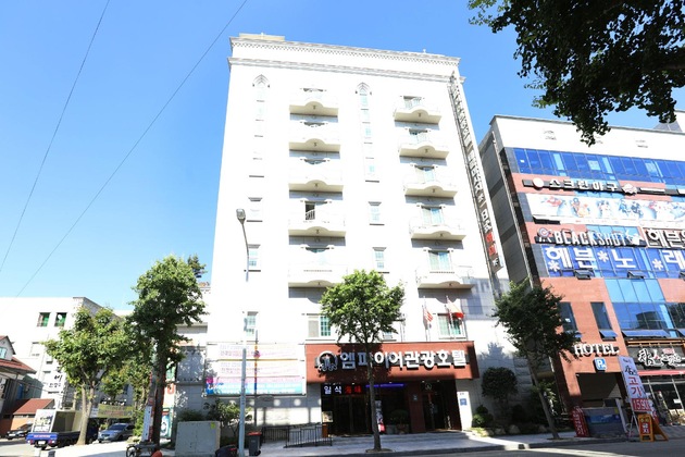 Gallery - Empire Tourist Hotel