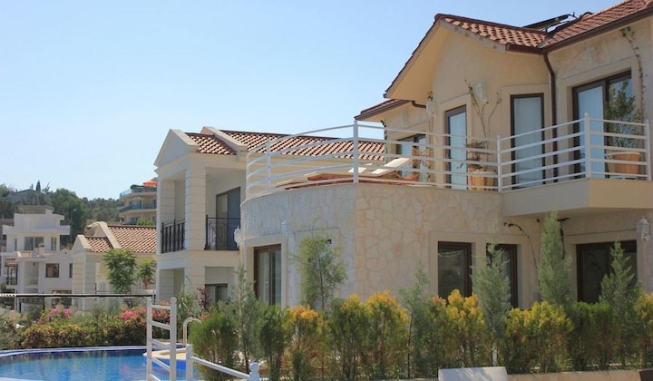 Gallery - Villa Air