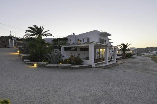 Gallery - Rooms & Apartments Archontou