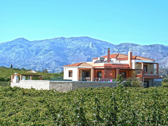 Gallery - Cretan Vineyard Hill Villa Private Pool, Panoramic View, Beautiful Vineyard