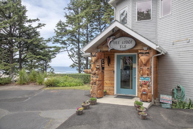 Gallery - Tyee Lodge Oceanfront B&B