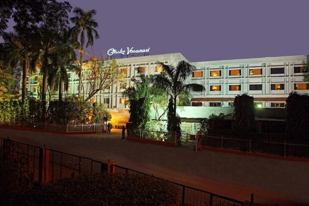 Gallery - Clark Hotel Varanasi