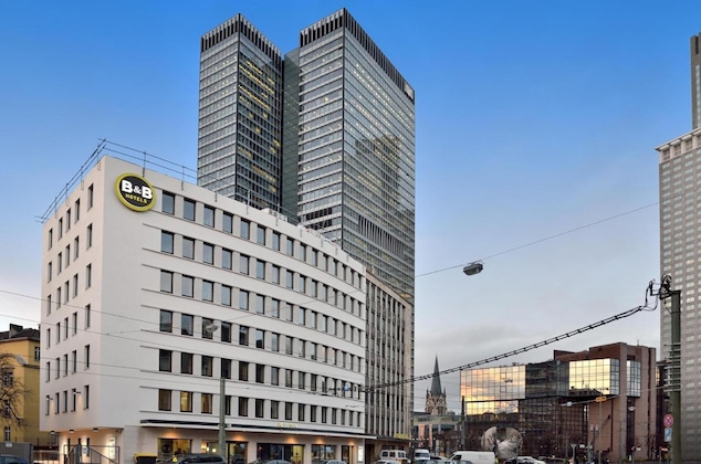 Gallery - B&B Hotel Frankfurt-Hbf