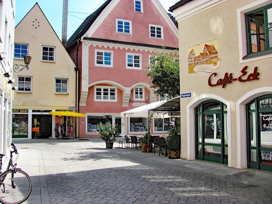 Gallery - Apartment Storchenfärbe
