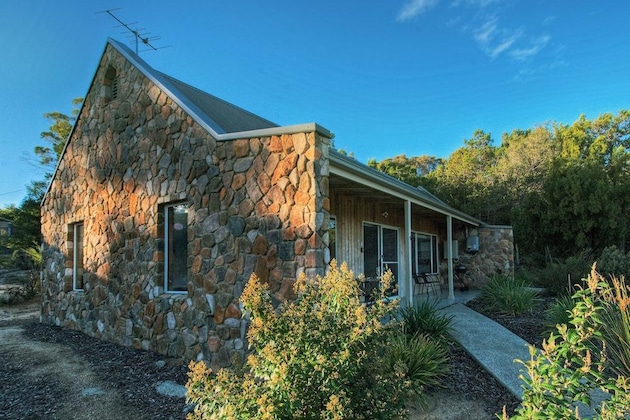 Gallery - Freycinet Stone Studio 4