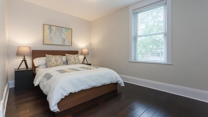 Gallery - Applewood Suites - Danforth Avenue
