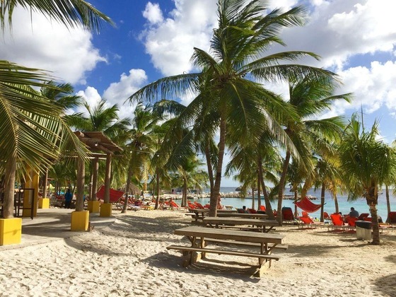 Gallery - Blue Bay Beach Villas