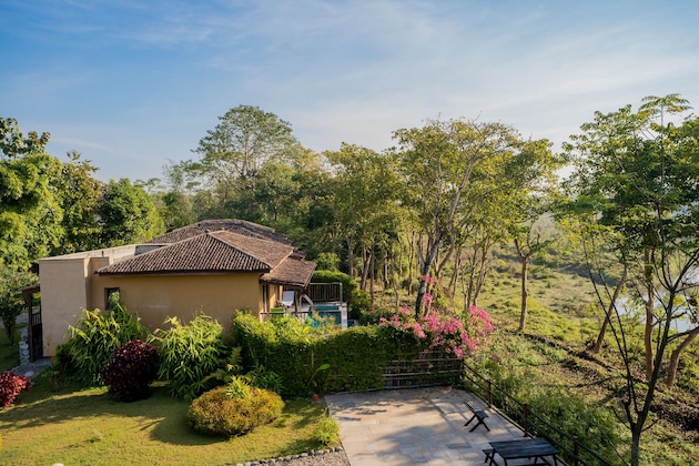Gallery - Jungle Villa Resort