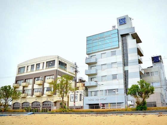 Gallery - Hotel Urban Port