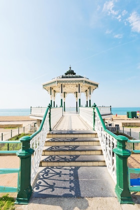 Gallery - Birch At Brighton Marina
