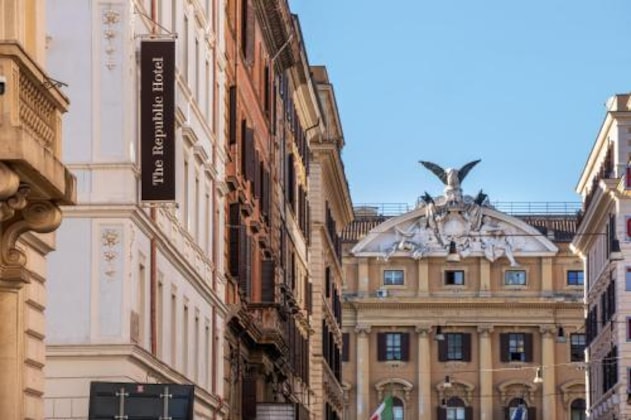 Gallery - The Republic Hotel