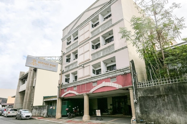 Gallery - Royale Parc Inn & Suites