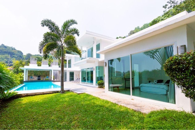 Gallery - Baan Saint Tropez Villas Kata Beach