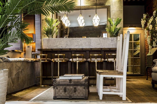 Gallery - The Cow Hollow Hotel