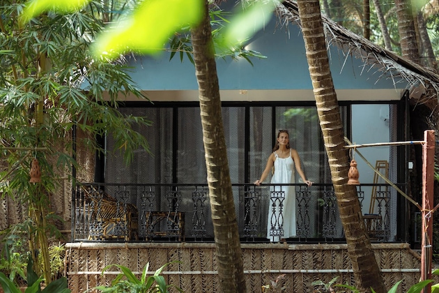 Gallery - Palm Trees Ayurvedic Heritage