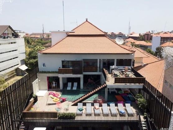 Gallery - Cara Cara Inn