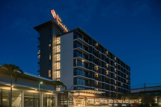 Gallery - New Square Patong Hotel
