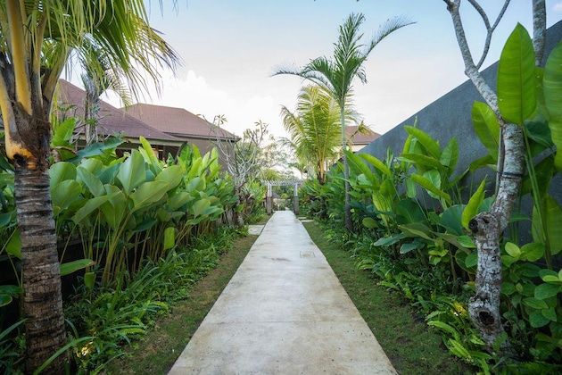 Gallery - La Berceuse Resort And Villa Nusa Dua By Taritiya Collection