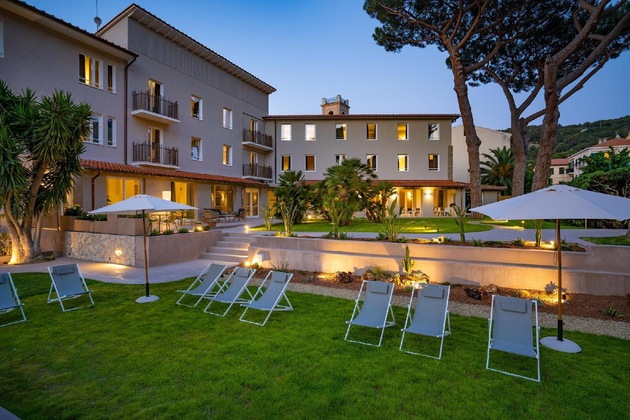 Gallery - Marina Garden Hotel
