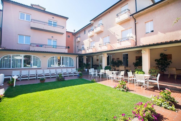 Gallery - Hotel Sabrina