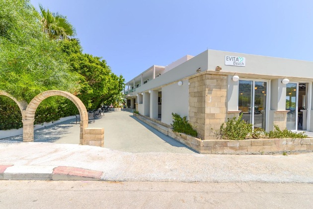 Gallery - Evita Elite