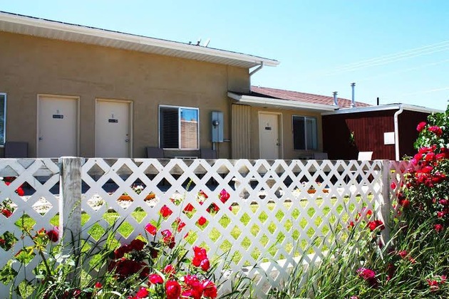 Gallery - Bybee S Steppingstone Motel