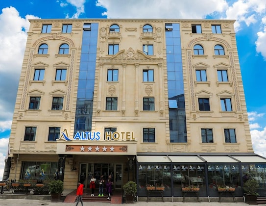 Gallery - Altus Hotel Baku - Free Massage