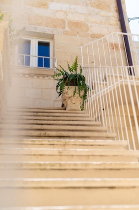 Gallery - Palazzo Sant'anna Lecce