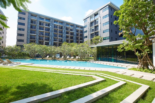 Gallery - Floral Blossom Sathorn