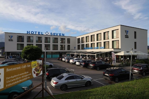 Gallery - Hotel Seven