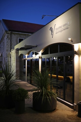 Gallery - Teatro Verdi Hotel