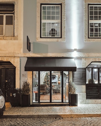 Gallery - Dare Lisbon House