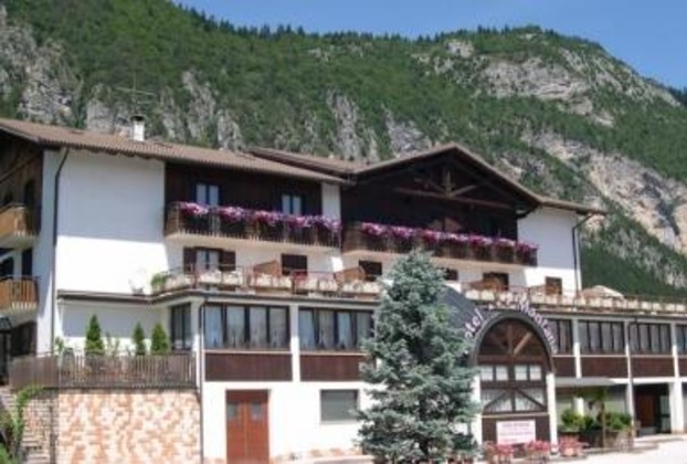 Gallery - Hotel Montana