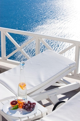 Gallery - Avianto Suites Santorini