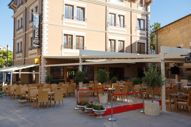Gallery - Peninsula Boutique Hotel