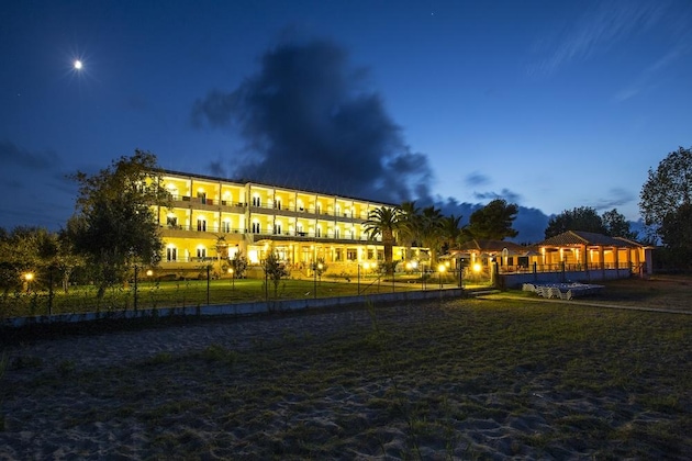 Gallery - Island Beach Resort - Adults Only