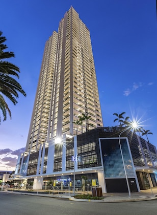 Gallery - Qube Broadbeach 39