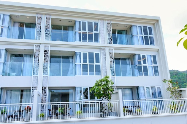 Gallery - The Aristo Seaview Patong