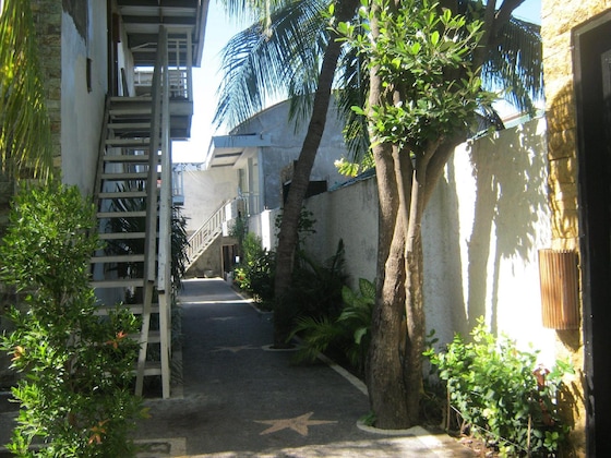Gallery - Gili Sands Hotel & Bar