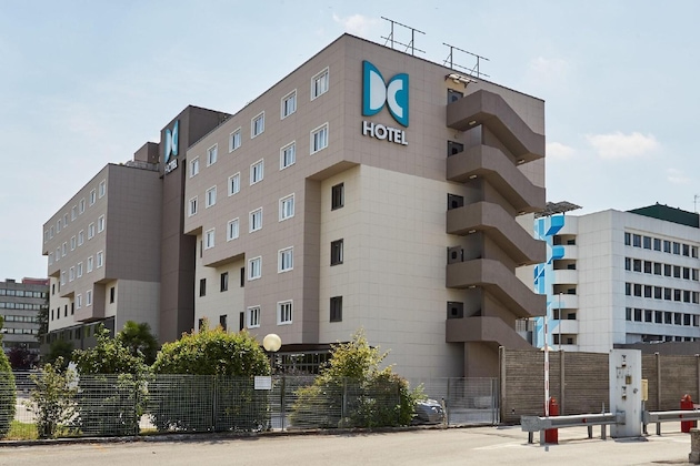 Gallery - Dc Hotel International