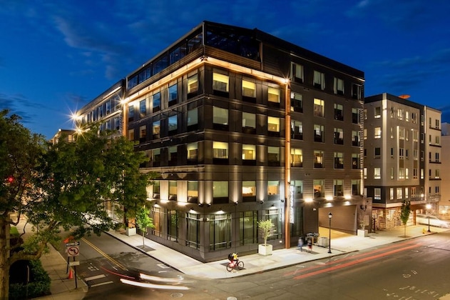 Gallery - The Blake Hotel