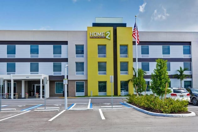 Gallery - Home2 Suites By Hilton Naples I-75 Pine Ridge Road