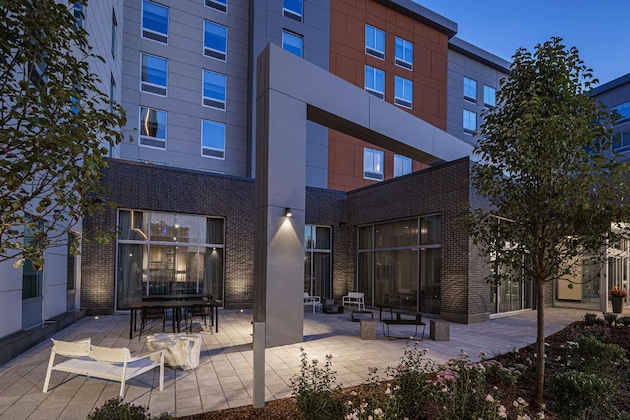 Gallery - Hampton Inn Boston Woburn