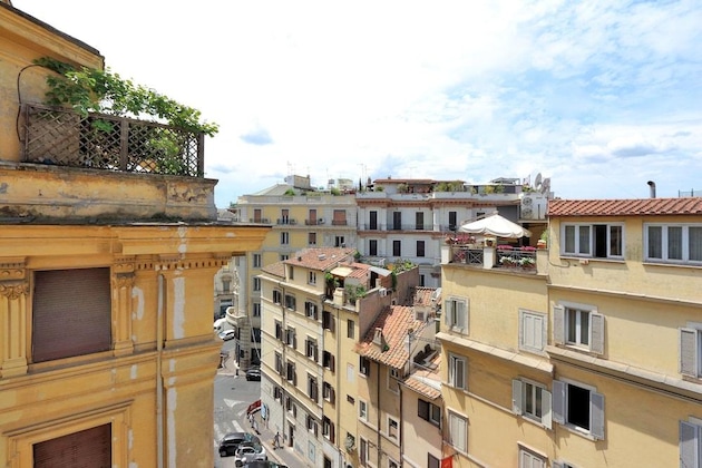 Gallery - Crispi Luxury Apartments With Terrace - My Extra Home