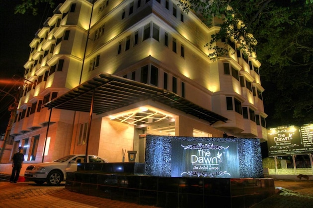 Gallery - Capital O 18430 The Dawn Hotel